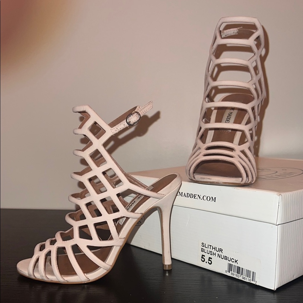Steve Madden Slithur Elegant Beige Strappy Heel Sandals